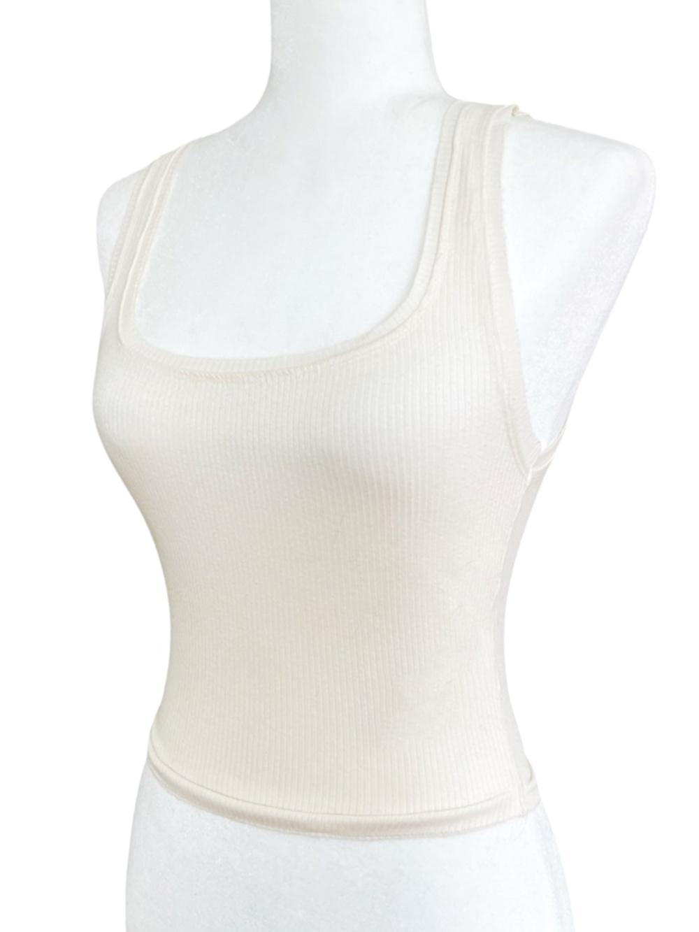 🍓 3 for 45- BDG Ribbed Square Neck Tank